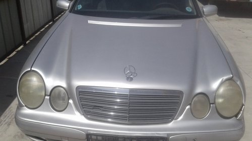 Capota fata Mercedes E Class, W210, fabricatie 1996-2002