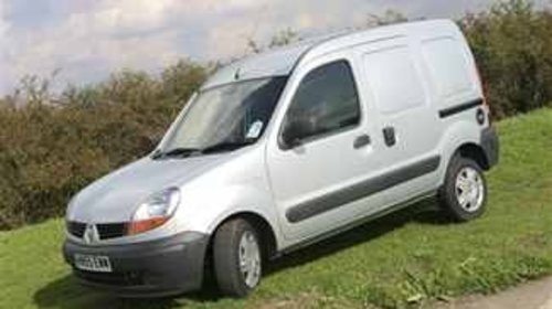 Capota fata - Renault Kangoo, 1.5 dci, tip mo