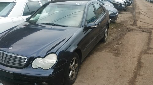 Capota Mercedes C-CLASS combi S203 2003 Berlina 2148