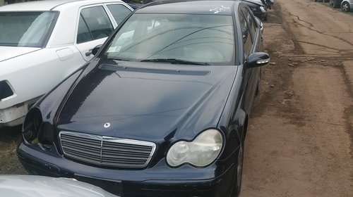 Capota Mercedes C-CLASS combi S203 2003 Berlina 2148