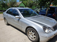 Capota Mercedes C Class W203 an 2003