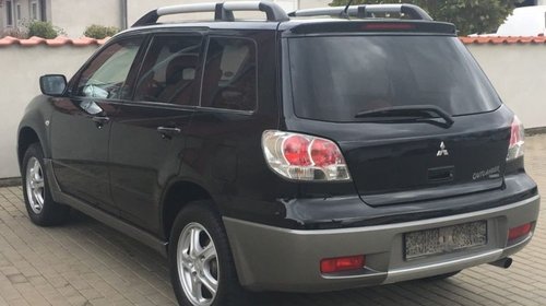 Capota Mitsubishi Outlander 2005 Jeep 2.0