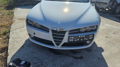 Capota motor Alfa Romeo 159 1.9 JTD.M 150 cp din 2007