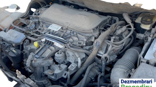 Capota motor Atentie!!! necesita reparatie Ford Kuga [2008 - 2013] Crossover 2.0 TDCi MT AWD (140 hp) Cod motor: UFDA Euro 5