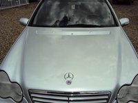 Capota motor Mercedes C200 - W203 - 2002