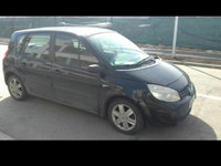 Capota motor Renault scenic 2