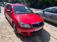 Capota motor Skoda Octavia 2