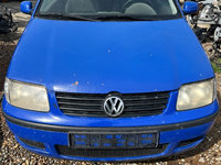 Capota motor VW Polo 6N din 2000