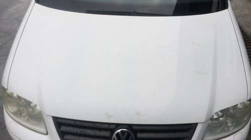 Capota motor , VW Touran 1.9 TDI cod motor AV