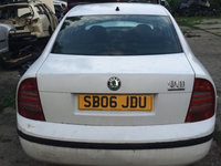 Capota portbagaj Skoda Superb 2006