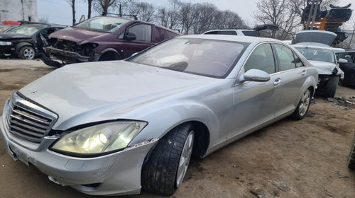 Capota portbagaj spate Mercedes S-Class W221 