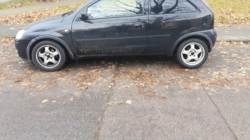 Capota portbagaj spate Opel Corsa C 2003 C Benzina