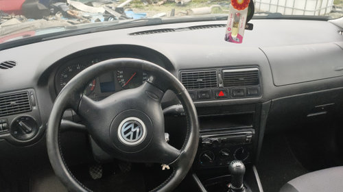 Capota portbagaj spate Volkswagen Golf 4 2003 Hatchback 1.9 tdi