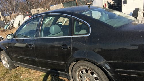 Capota portbagaj spate Volkswagen Passat B5 2004 Sedan 1,9