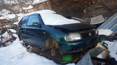 Capota portbagaj spate VW Polo 6N 1997 hatchback 1400,1000