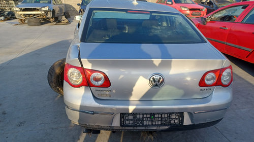 Capota portbagaj Volkswagen VW Passat B6 [2005 - 2010] Sedan 4-usi 2.0 TDI MT (140 hp)