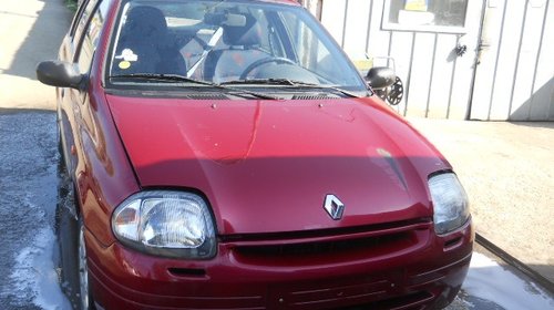 Capota Renault Clio 2000 Berlina 1.4