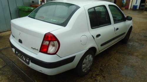 Capota Renault Clio 2003 BERLINA 1.4