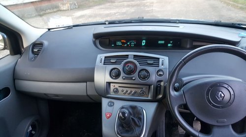 Capota Renault Grand Scenic 2004 Monovolum 1.6, 16 valve