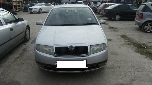 Capota Skoda Fabia din 2003