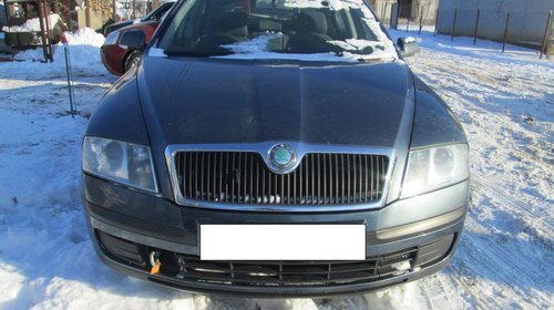 Capota skoda octavia 2 1.9 tdi an 2008 cu gri