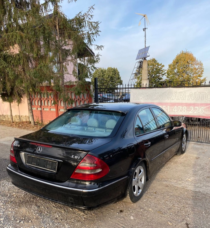 Capota spate Mercedes E Class 2.7CDI Aut