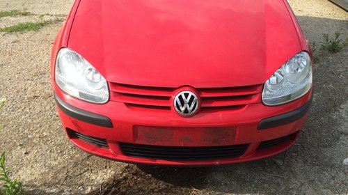 Capota VW Golf 5 2008 4 usi 1.9 TDI BLS