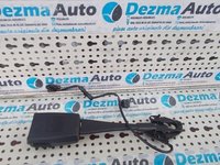 Capsa centura stanga fata Audi A4 2013 - in prezent, cod 8K0857755F