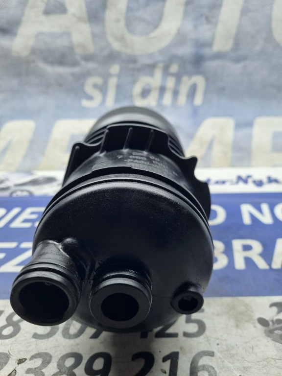 Carcasă filtru ulei Audi A4 B7 2004-200