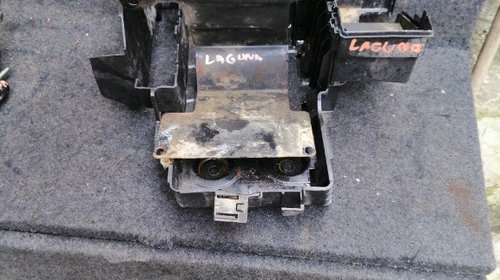 Carcasa bateria renault laguna 2