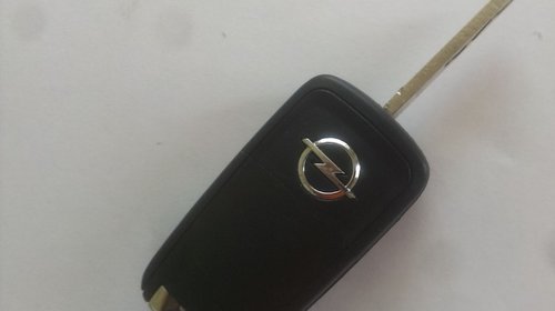 Carcasa Cheie Opel Astra J Insignia 3 Butoane Conform cu Originalul