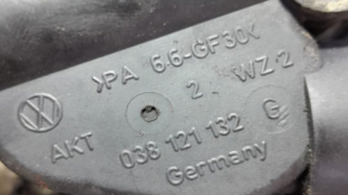 Carcasa corp termostat distribuitor apa 1.9 tdi AXR ATD BEW BKC BXE 038121132g Volkswagen VW Transporter T5 [2003 - 2009]