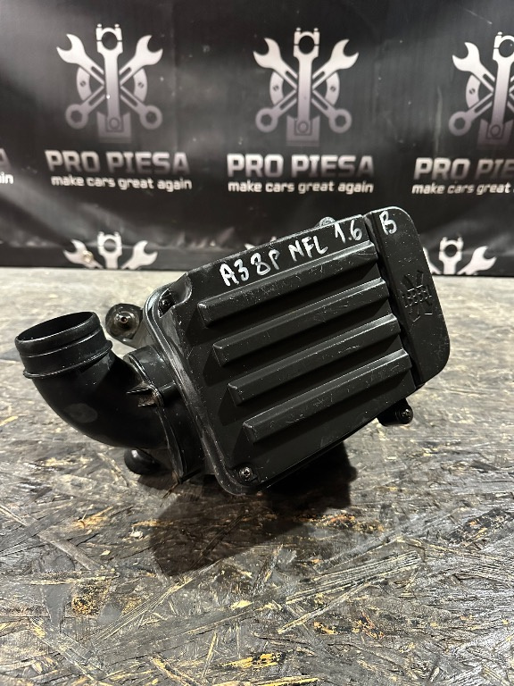 Carcasa filtru aer Audi A3 8P 1.6 benzina MPi 2004 2005 2006 2007 2008 - imagine 1