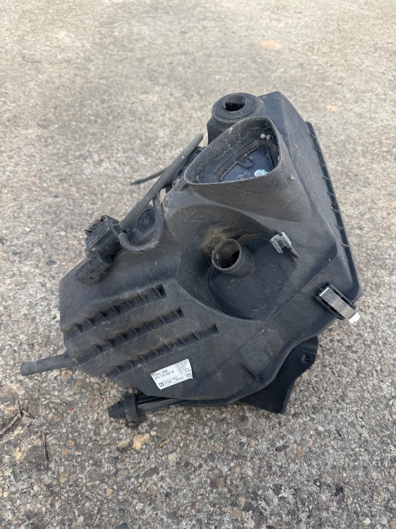 Carcasa filtru aer Audi A6 C6 4F 4.2 FSI