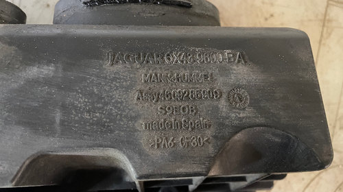 Carcasa filtru aer cu debitmetru aer Jaguar X-Type 96kW 2.0 d 130 CP 2006 2.0 d