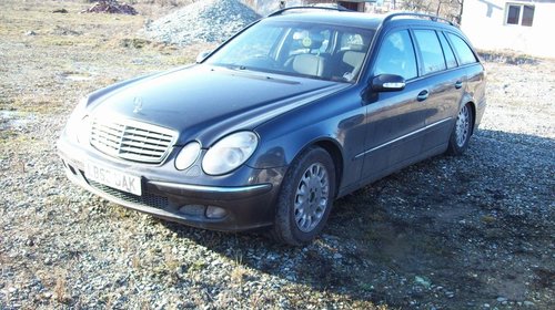 Carcasa filtru aer Mercedes E-CLASS W211 2004