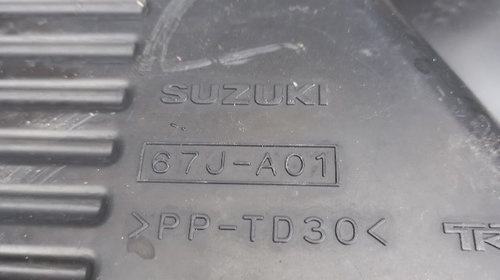 Carcasa filtru aer Suzuki Vitara cod produs:67J-A01/67JA01