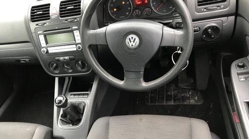 Carcasa filtru aer VW Golf 5 2008 hatchback 1.4 benzina