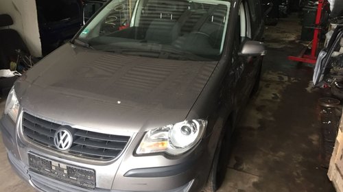 Carcasa filtru aer VW Touran 2008 Facelift 1.9 tdi