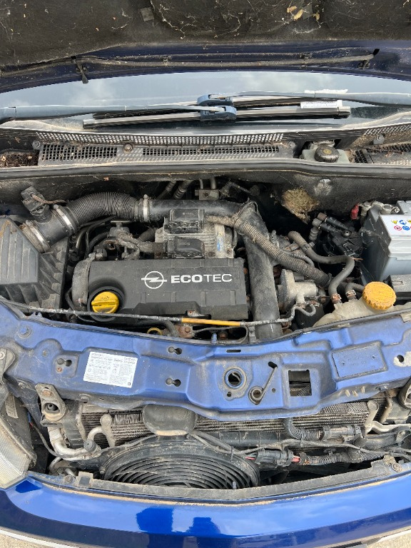Carcasa filtru combustibil 1.7 CDTI Z17DTH Opel Meriva A din 2004