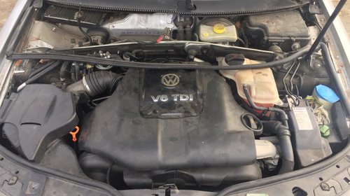 Carcasa filtru motorina Volkswagen Passat B5 2004 combi 2,5 tdi