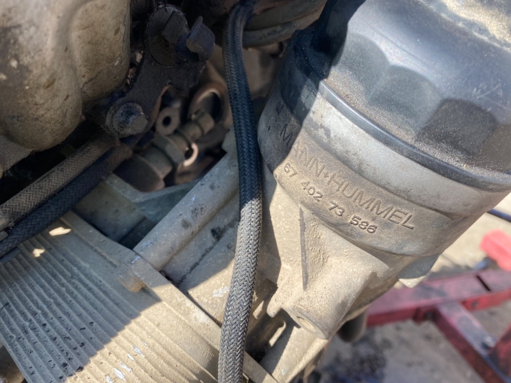 Carcasa filtru ulei Opel Astra J 1.7 CDT