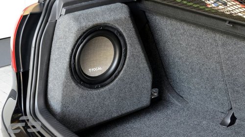 Carcasa subwoofer dedicata VW Golf V 2003-200