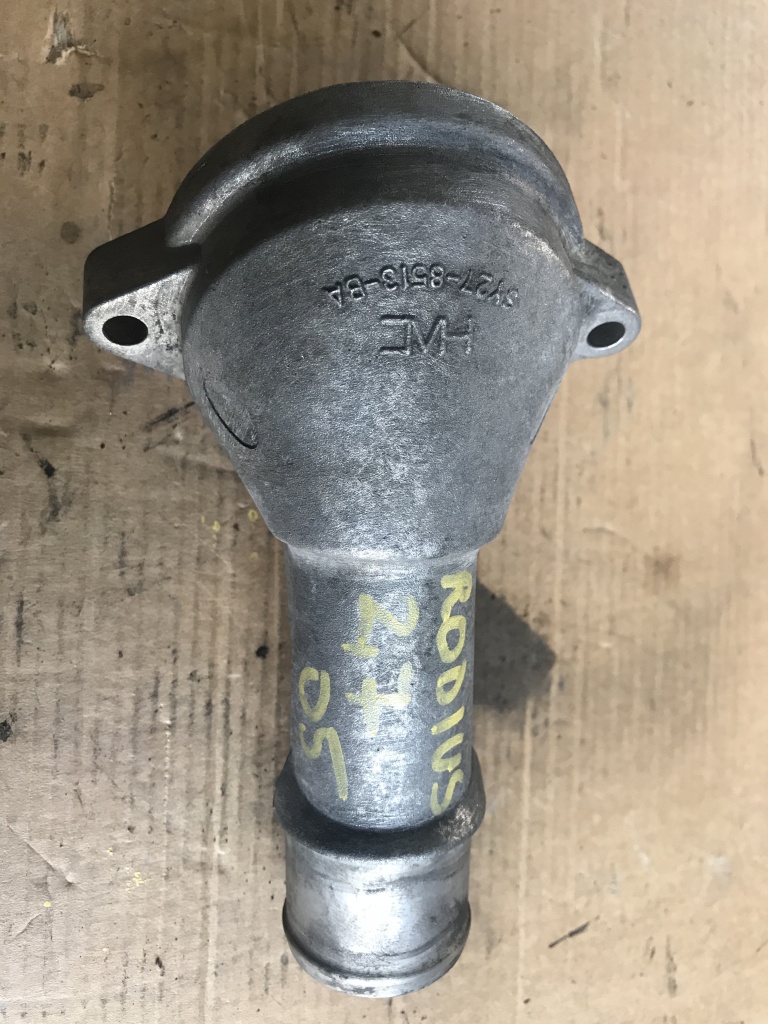 Carcasa termostat Ssangyong Rodius 2.7 2005 cod SY27-8513-BA