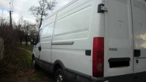 Carenaj aparatori noroi fata Iveco Daily II 2001 DUBA 2.8