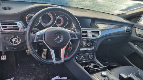 Carenaj aparatori noroi fata Mercedes CLS W218 2013 Sedan /Berlina 3.0 CDI EURO 5