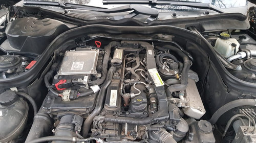 Carenaj aparatori noroi fata Mercedes E-Class W212 2012 Break 2.2