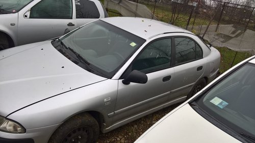 Carenaj aparatori noroi fata Mitsubishi Carisma 2002 sedane 1.9 DI-D