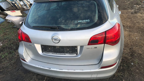 Carenaj aparatori noroi fata Opel Astra J 2012 combi / break 1.3