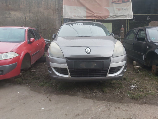 Carenaj aparatori noroi fata Renault Scenic 3 2010